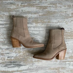 Treasure & Bond Suede Boots